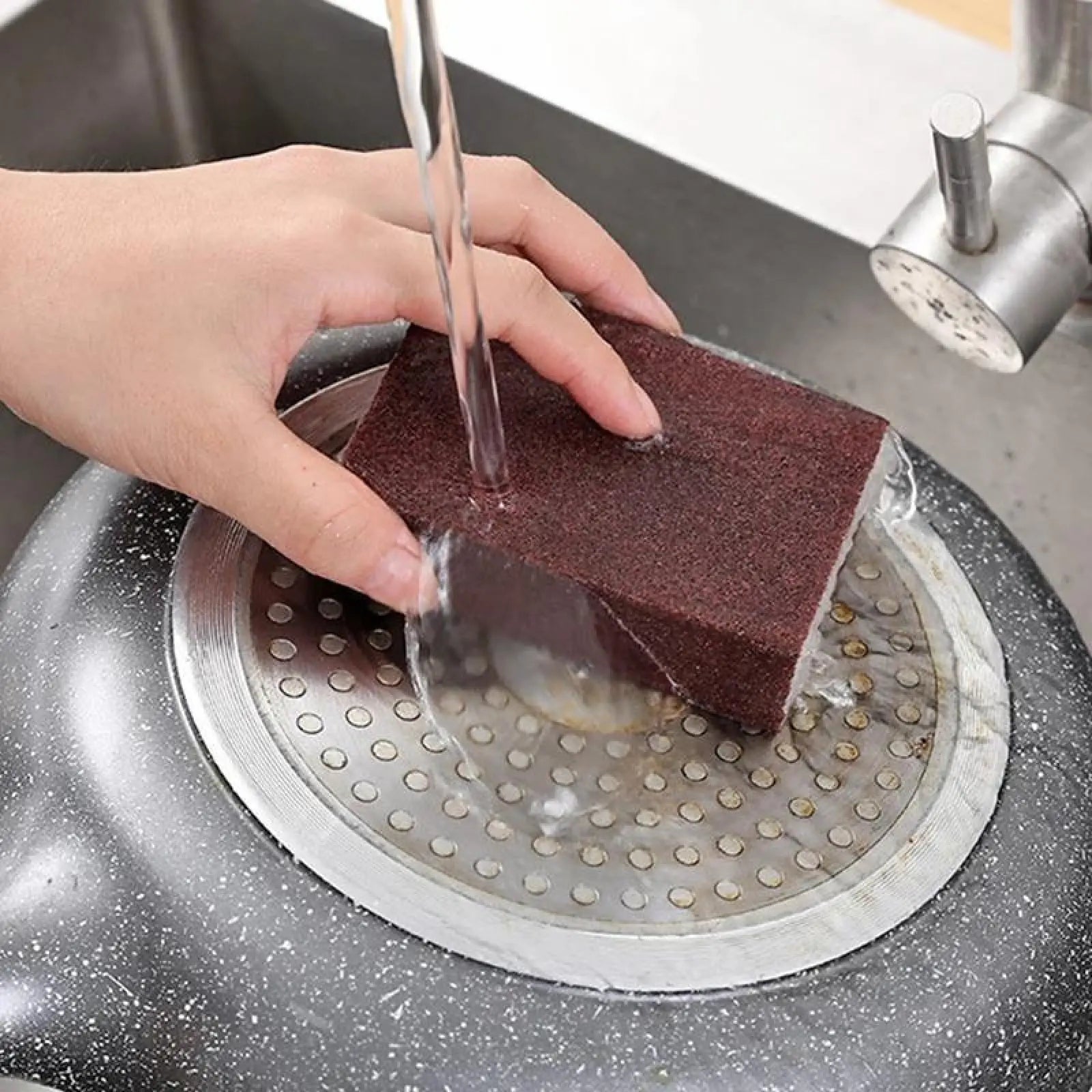 3-Piece Magic Cleaning Sponge Set - Multi-Purpose Emery Pads for Effective Rust, Stain, and Grease Removal in the Kitchen